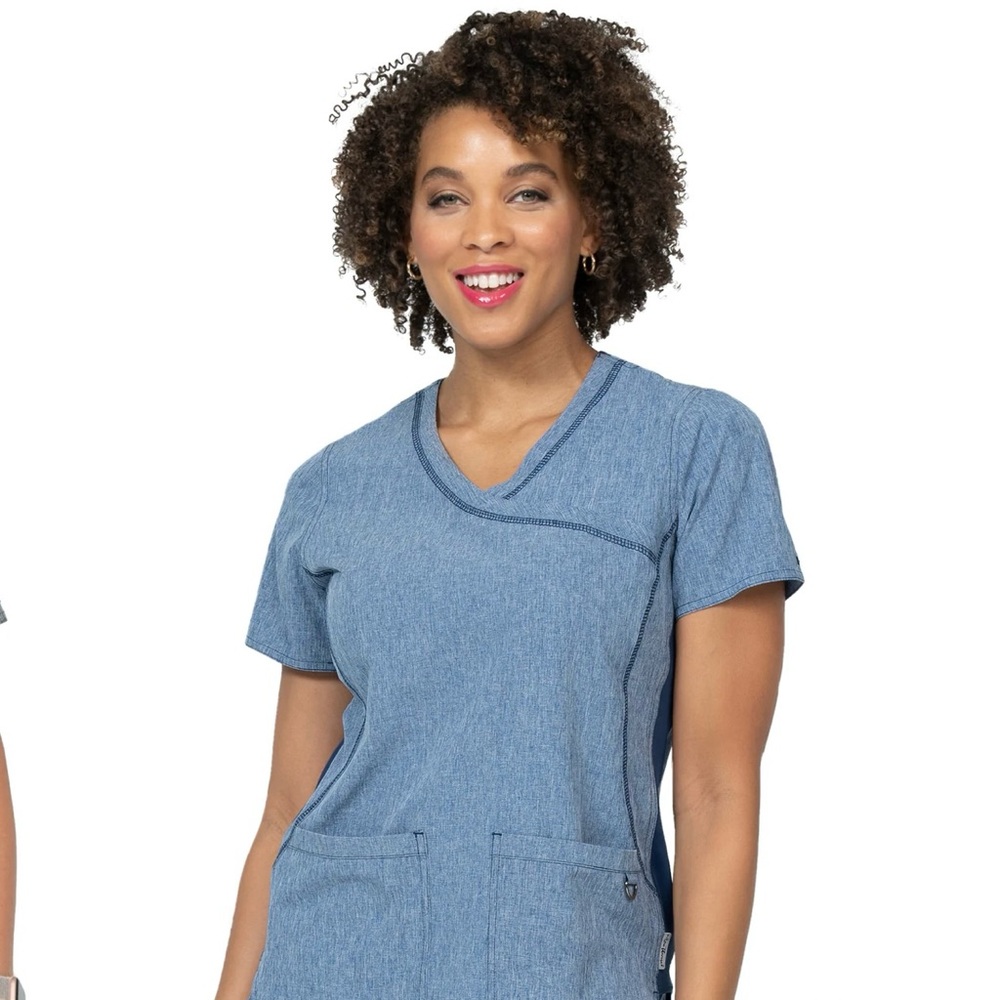 Ava Therese Scrub Top Size Small